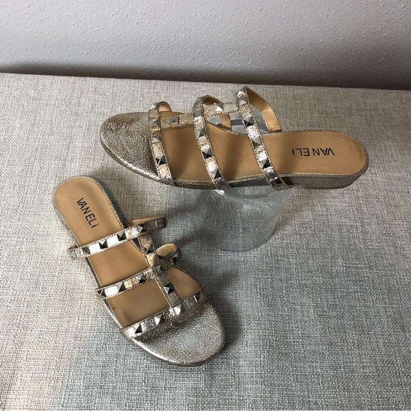 Vaneli Sandals size 7.5N slight wedge gold bejeweled - Picture 2 of 13